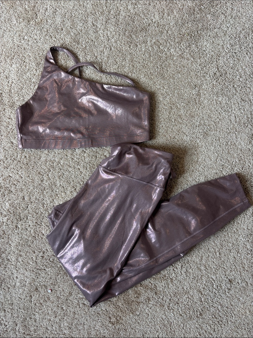 Gap Shimmer Leggings & Sports bra